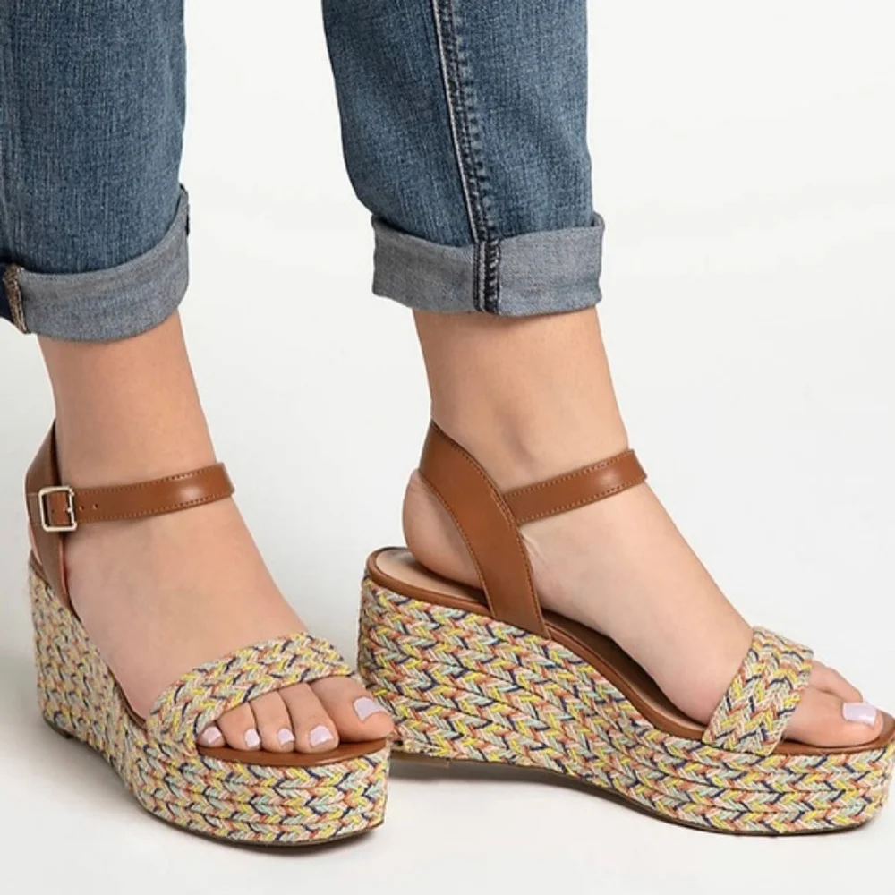 🔥🔥🔥Women's wedges Sandals sz 9.5